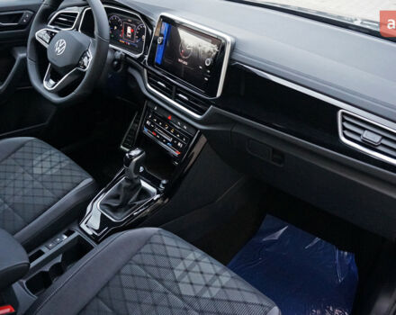 Фольксваген Ті-Рок, об'ємом двигуна 1.4 л та пробігом 0 тис. км за 33970 $, фото 18 на Automoto.ua