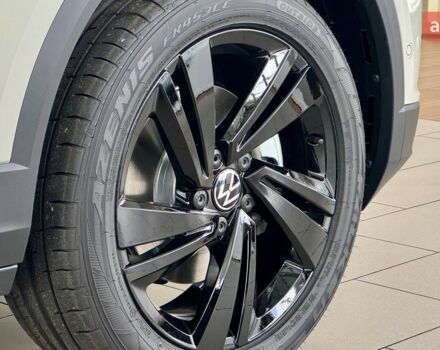 Фольксваген Ти-Рок, объемом двигателя 1.4 л и пробегом 0 тыс. км за 33450 $, фото 22 на Automoto.ua