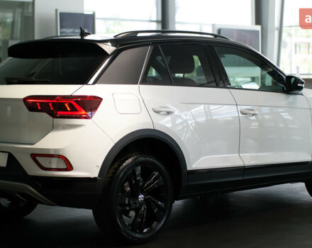 Фольксваген Ті-Рок, об'ємом двигуна 1.4 л та пробігом 0 тис. км за 31666 $, фото 2 на Automoto.ua