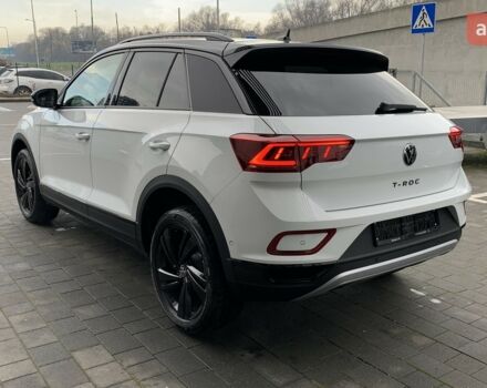 Фольксваген Ти-Рок, объемом двигателя 1.4 л и пробегом 0 тыс. км за 32778 $, фото 4 на Automoto.ua