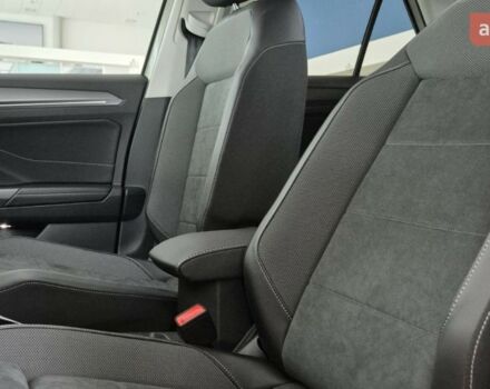 Фольксваген Ти-Рок, объемом двигателя 1.4 л и пробегом 0 тыс. км за 30999 $, фото 19 на Automoto.ua