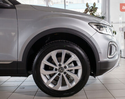 Фольксваген Ти-Рок, объемом двигателя 1.4 л и пробегом 0 тыс. км за 33380 $, фото 2 на Automoto.ua