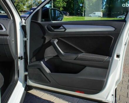 Фольксваген Ті-Рок, об'ємом двигуна 1.4 л та пробігом 8 тис. км за 28920 $, фото 29 на Automoto.ua