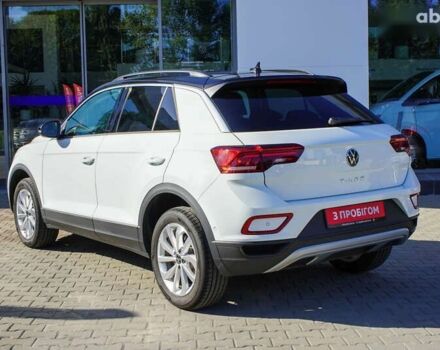 Фольксваген Ті-Рок, об'ємом двигуна 1.4 л та пробігом 8 тис. км за 28920 $, фото 6 на Automoto.ua