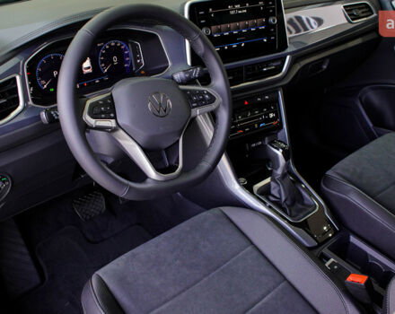 Фольксваген Ти-Рок, объемом двигателя 1.4 л и пробегом 0 тыс. км за 31613 $, фото 24 на Automoto.ua