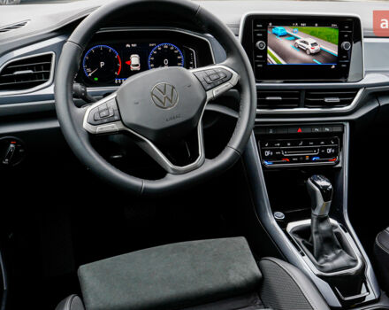 Фольксваген Ті-Рок, об'ємом двигуна 1.4 л та пробігом 0 тис. км за 31613 $, фото 14 на Automoto.ua