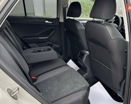 Фольксваген Ти-Рок, объемом двигателя 1.4 л и пробегом 0 тыс. км за 30999 $, фото 25 на Automoto.ua