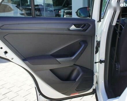 Фольксваген Ті-Рок, об'ємом двигуна 1.4 л та пробігом 8 тис. км за 28920 $, фото 23 на Automoto.ua