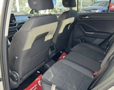 Фольксваген Ті-Рок, об'ємом двигуна 1.4 л та пробігом 0 тис. км за 31500 $, фото 21 на Automoto.ua