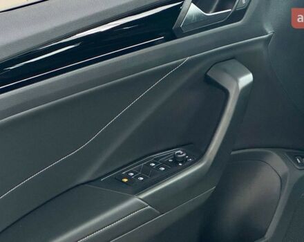 Фольксваген Ти-Рок, объемом двигателя 1.4 л и пробегом 0 тыс. км за 33450 $, фото 23 на Automoto.ua