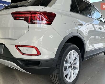 Фольксваген Ти-Рок, объемом двигателя 1.4 л и пробегом 0 тыс. км за 30765 $, фото 19 на Automoto.ua