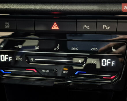 Фольксваген Ті-Рок, об'ємом двигуна 1.4 л та пробігом 0 тис. км за 35065 $, фото 12 на Automoto.ua