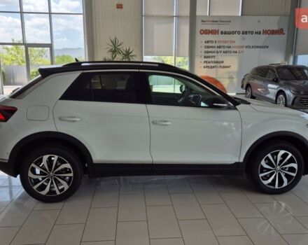 Фольксваген Ті-Рок, об'ємом двигуна 1.4 л та пробігом 0 тис. км за 30999 $, фото 7 на Automoto.ua