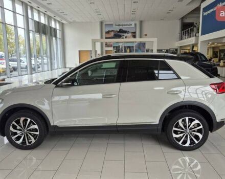 Фольксваген Ти-Рок, объемом двигателя 1.4 л и пробегом 0 тыс. км за 30999 $, фото 1 на Automoto.ua