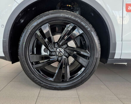 купить новое авто Фольксваген Ти-Рок 2025 года от официального дилера Автодім Атлант на Вацлава Гавела Фольксваген фото