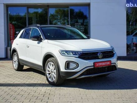 Фольксваген Ти-Рок 2025 в Житомире на Automoto.ua Фольксваген Ти-Рок, объемом двигателя 1.4 л и пробегом 8 тыс. км за 28920 $, фото 1 на Automoto.ua