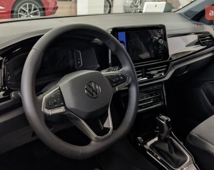 купить новое авто Фольксваген Ти-Рок 2025 года от официального дилера Автодім Атлант на Вацлава Гавела Фольксваген фото