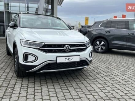Фольксваген Ти-Рок, объемом двигателя 1.4 л и пробегом 0 тыс. км за 31447 $, фото 1 на Automoto.ua
