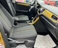 Желтый Фольксваген Ти-Рок, объемом двигателя 1.5 л и пробегом 78 тыс. км за 19713 $, фото 6 на Automoto.ua