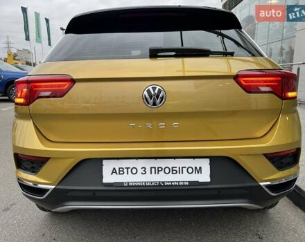Желтый Фольксваген Ти-Рок, объемом двигателя 1.5 л и пробегом 78 тыс. км за 19713 $, фото 11 на Automoto.ua