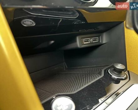 Желтый Фольксваген Ти-Рок, объемом двигателя 1.5 л и пробегом 78 тыс. км за 19713 $, фото 30 на Automoto.ua