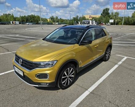 Жовтий Фольксваген Ті-Рок, об'ємом двигуна 1.5 л та пробігом 75 тис. км за 22900 $, фото 36 на Automoto.ua