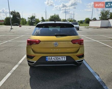 Жовтий Фольксваген Ті-Рок, об'ємом двигуна 1.5 л та пробігом 75 тис. км за 22900 $, фото 6 на Automoto.ua