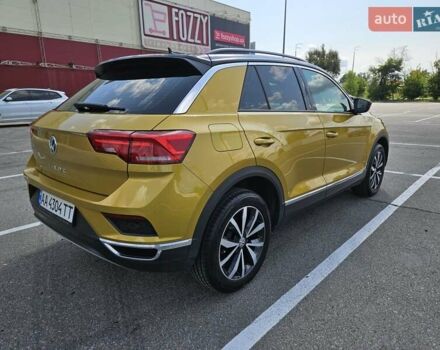 Жовтий Фольксваген Ті-Рок, об'ємом двигуна 1.5 л та пробігом 75 тис. км за 22900 $, фото 14 на Automoto.ua