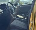 Жовтий Фольксваген Ті-Рок, об'ємом двигуна 1.5 л та пробігом 64 тис. км за 26000 $, фото 7 на Automoto.ua