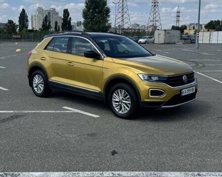 Жовтий Фольксваген Ті-Рок, об'ємом двигуна 1.5 л та пробігом 64 тис. км за 26000 $, фото 2 на Automoto.ua