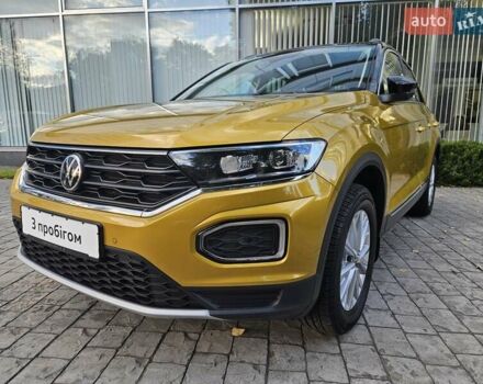 Жовтий Фольксваген Ті-Рок, об'ємом двигуна 1.5 л та пробігом 65 тис. км за 23490 $, фото 15 на Automoto.ua
