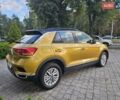 Жовтий Фольксваген Ті-Рок, об'ємом двигуна 1.5 л та пробігом 65 тис. км за 23490 $, фото 6 на Automoto.ua