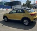 Жовтий Фольксваген Ті-Рок, об'ємом двигуна 1.5 л та пробігом 64 тис. км за 26000 $, фото 12 на Automoto.ua