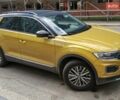Желтый Фольксваген Ти-Рок, объемом двигателя 1.5 л и пробегом 60 тыс. км за 22900 $, фото 1 на Automoto.ua