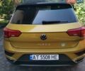 Желтый Фольксваген Ти-Рок, объемом двигателя 1.5 л и пробегом 60 тыс. км за 22900 $, фото 11 на Automoto.ua