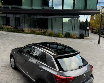 Сірий Фольксваген Ті-Рок, об'ємом двигуна 1.97 л та пробігом 175 тис. км за 25500 $, фото 7 на Automoto.ua