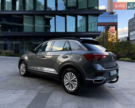 Сірий Фольксваген Ті-Рок, об'ємом двигуна 1.97 л та пробігом 175 тис. км за 25500 $, фото 18 на Automoto.ua