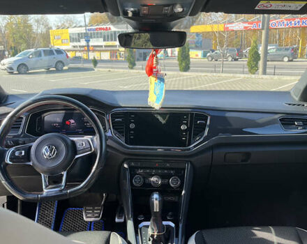 Серый Фольксваген Ти-Рок, объемом двигателя 1.5 л и пробегом 86 тыс. км за 21500 $, фото 10 на Automoto.ua