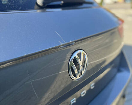 Серый Фольксваген Ти-Рок, объемом двигателя 1.5 л и пробегом 86 тыс. км за 21500 $, фото 7 на Automoto.ua