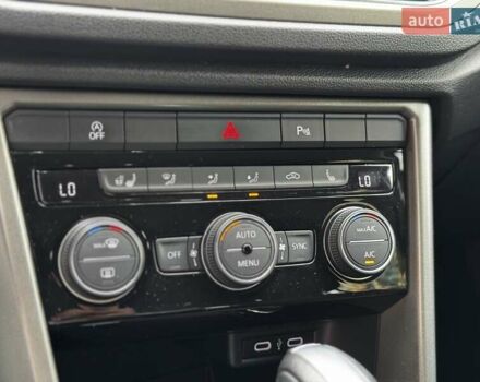 Сірий Фольксваген Ті-Рок, об'ємом двигуна 1.5 л та пробігом 49 тис. км за 22450 $, фото 36 на Automoto.ua