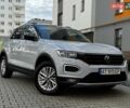 Сірий Фольксваген Ті-Рок, об'ємом двигуна 1.5 л та пробігом 49 тис. км за 22450 $, фото 1 на Automoto.ua