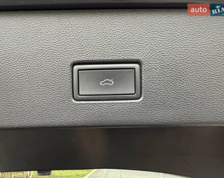 Серый Фольксваген Ти-Рок, объемом двигателя 1.5 л и пробегом 49 тыс. км за 23700 $, фото 25 на Automoto.ua