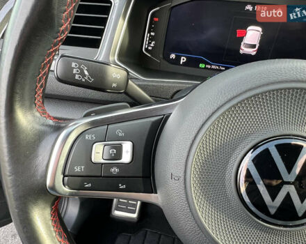 Серый Фольксваген Ти-Рок, объемом двигателя 1.5 л и пробегом 49 тыс. км за 23700 $, фото 13 на Automoto.ua