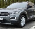 Серый Фольксваген Ти-Рок, объемом двигателя 1.5 л и пробегом 49 тыс. км за 22400 $, фото 4 на Automoto.ua