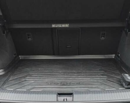 Серый Фольксваген Ти-Рок, объемом двигателя 1.5 л и пробегом 49 тыс. км за 22400 $, фото 38 на Automoto.ua