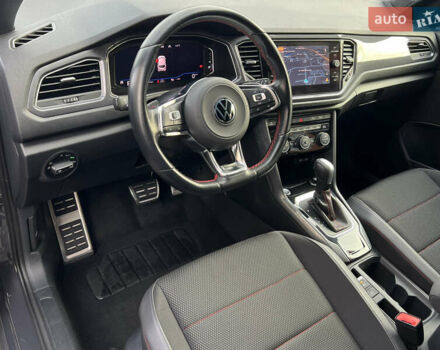 Серый Фольксваген Ти-Рок, объемом двигателя 1.5 л и пробегом 49 тыс. км за 23700 $, фото 7 на Automoto.ua