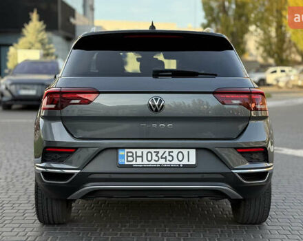 Серый Фольксваген Ти-Рок, объемом двигателя 1.5 л и пробегом 60 тыс. км за 25900 $, фото 7 на Automoto.ua