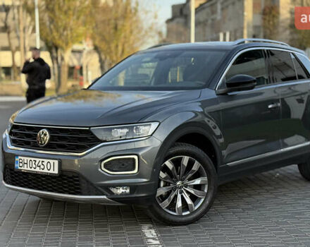 Серый Фольксваген Ти-Рок, объемом двигателя 1.5 л и пробегом 60 тыс. км за 25900 $, фото 14 на Automoto.ua