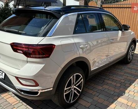 Серый Фольксваген Ти-Рок, объемом двигателя 1.5 л и пробегом 36 тыс. км за 26700 $, фото 32 на Automoto.ua