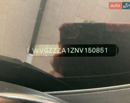 Серый Фольксваген Ти-Рок, объемом двигателя 2 л и пробегом 170 тыс. км за 21999 $, фото 4 на Automoto.ua